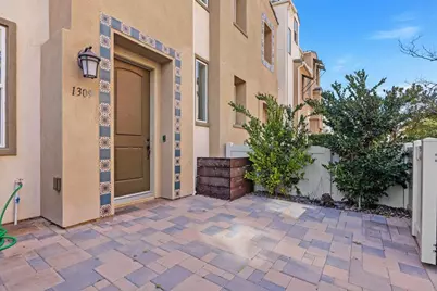 1309 Via Lucero, Oceanside, CA 92056 - Photo 2
