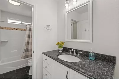 13820 Royal Dornoch Sq, San Diego, CA 92128 - Photo 32