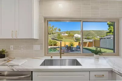 13879 Paseo Cardiel, San Diego, CA 92129 - Photo 8