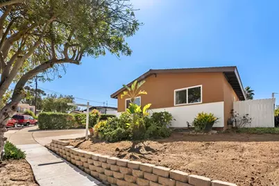 4657 Chateau Place, San Diego, CA 92117 - Photo 2