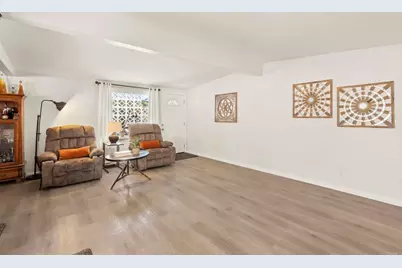 4657 Chateau Place, San Diego, CA 92117 - Photo 6