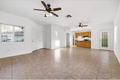 915 Stoneys Lane, El Cajon, CA 92021 - Photo 2
