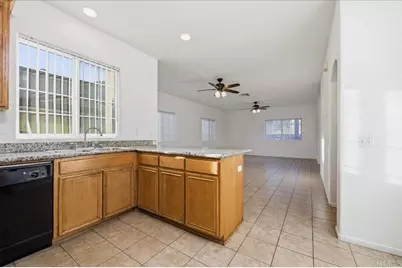 915 Stoneys Lane, El Cajon, CA 92021 - Photo 10