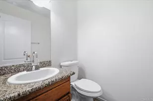 915 Stoneys Ln, El Cajon, CA 92021 - Photo 12