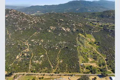  Rainbow Heights Road, Fallbrook, CA 92028 - Photo 14