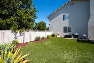 1573 Cypress Creek Ct, Vista, CA 92084 - Photo 44