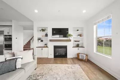 14546 Highcrest Court, Poway, CA 92064 - Photo 12