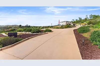 14546 Highcrest Court, Poway, CA 92064 - Photo 8