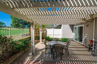 1015 Gleneagles Place, Vista, CA 92081 - Photo 26