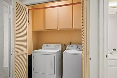 1015 Gleneagles Place, Vista, CA 92081 - Photo 22