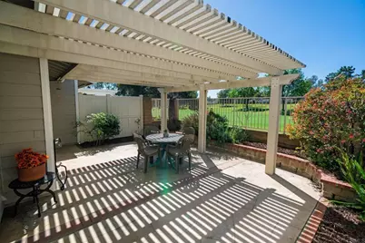 1015 Gleneagles Place, Vista, CA 92081 - Photo 28