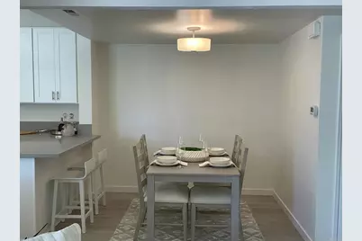 1089 Woodlake Drive, Cardiff by the Sea, CA 92007 - Photo 4