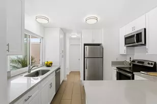 1089 Woodlake Dr, Cardiff by the Sea, CA 92007 - Photo 4