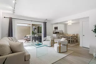 1089 Woodlake Dr, Cardiff by the Sea, CA 92007 - Photo 2