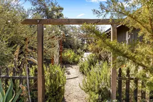 40707 Intrepid Rd, Hemet, CA 92544 - Photo 2