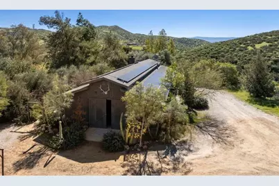 40707 Intrepid Rd, Hemet, CA 92544 - Photo 40