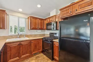 699 N Vulcan Ave, Encinitas, CA 92024 - Photo 8