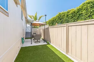 699 N Vulcan Ave, Encinitas, CA 92024 - Photo 2