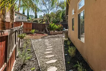 39528 Montebello Way, Murrieta, CA 92563 - Photo 38