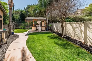 39528 Montebello Way, Murrieta, CA 92563 - Photo 30