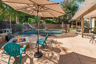 39528 Montebello Way, Murrieta, CA 92563 - Photo 36