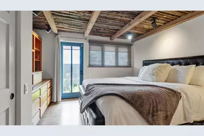 2027 Glasgow Avenue, Cardiff by the Sea, CA 92007 - Photo 20