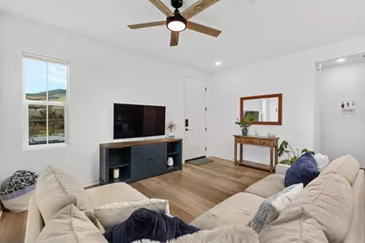 35254 Blossom Place, Fallbrook, CA 92028 - Photo 14