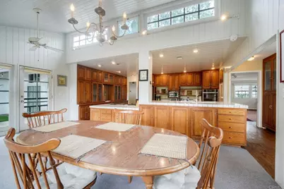 2301 Ivy Rd, Oceanside, CA 92054 - Photo 12