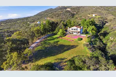 17345 Iron Mountain Drive, Poway, CA 92064 - Photo 4