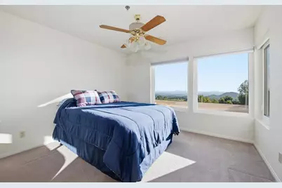 17345 Iron Mountain Drive, Poway, CA 92064 - Photo 36