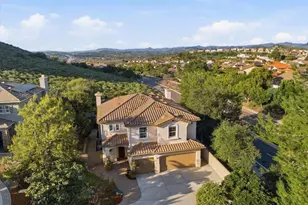 18385 Reata Way, San Diego, CA 92128 - Photo 2