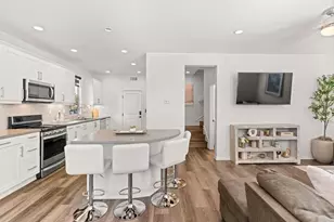 16094 Veridian Cir, San Diego, CA 92127 - Photo 2