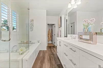 16094 Veridian Cir, San Diego, CA 92127 - Photo 18
