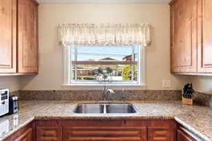 2904 E Barnwell St, Oceanside, CA 92054 - Photo 10