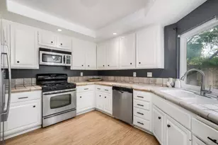 1729 Gascony Rd, Encinitas, CA 92024 - Photo 10