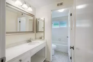 1729 Gascony Rd, Encinitas, CA 92024 - Photo 22