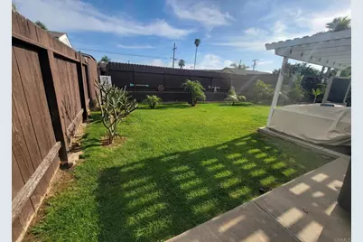 851 Holly Avenue, Imperial Beach, CA 91932 - Photo 6