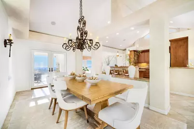 7240 Caminito Cruzada, La Jolla, CA 92037 - Photo 12