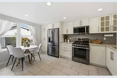 3327 Vivienda Circle, Carlsbad, CA 92009 - Photo 8