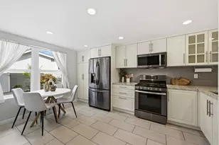 3327 Vivienda Cir, Carlsbad, CA 92009 - Photo 8