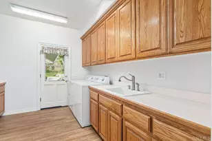 4327 Hollyhill Rd, Vista, CA 92084 - Photo 36