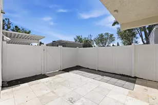 1237 Evergreen Dr, Cardiff by the Sea, CA 92007 - Photo 22