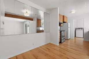 1237 Evergreen Dr, Cardiff by the Sea, CA 92007 - Photo 6