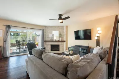 919 Wentworth Circle, Vista, CA 92081 - Photo 6