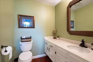 919 Wentworth Cir, Vista, CA 92081 - Photo 14