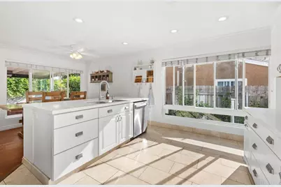 6849 Ballinger Avenue, San Diego, CA 92119 - Photo 8