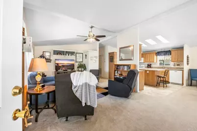 525 W El Norte Parkway #301, Escondido, CA 92026 - Photo 6
