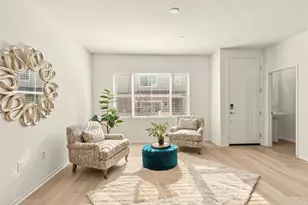 355 Citrine Trl, Fallbrook, CA 92028 - Photo 2