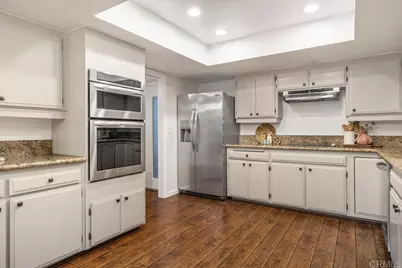 2420 Torrey Pines Road #B202, La Jolla, CA 92037 - Photo 16