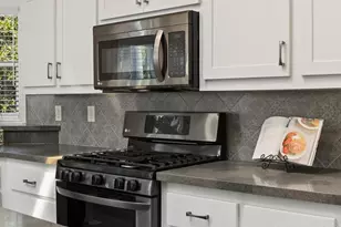 525 W El Norte Parkway, Escondido, CA 92026 - Photo 14